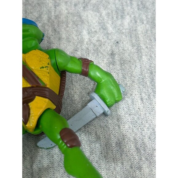 Teenage Mutant Ninja Turtles TMNT Donatello McDonalds Happy Meal Toy Figure 2007 - Picture 4 of 8